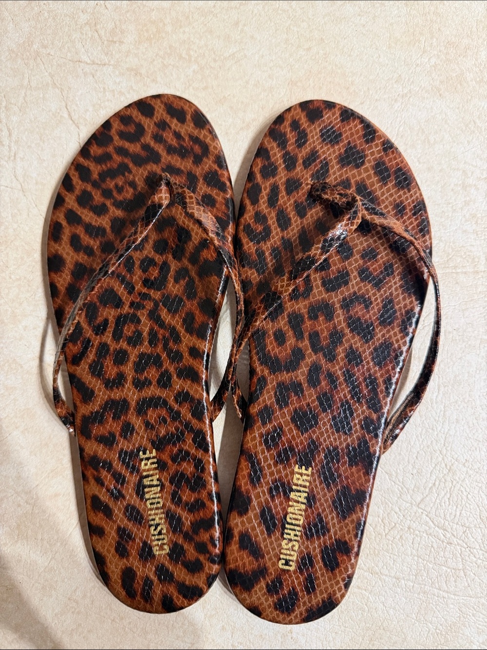 Bushwacker Leopard Print Flip-Flop Sandals - Brown